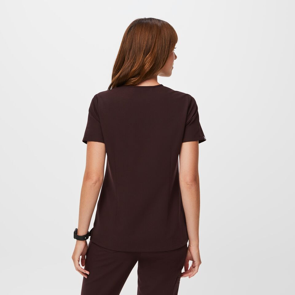 Women's Catarina One-Pocket Scrub Top - Espresso · FIGS