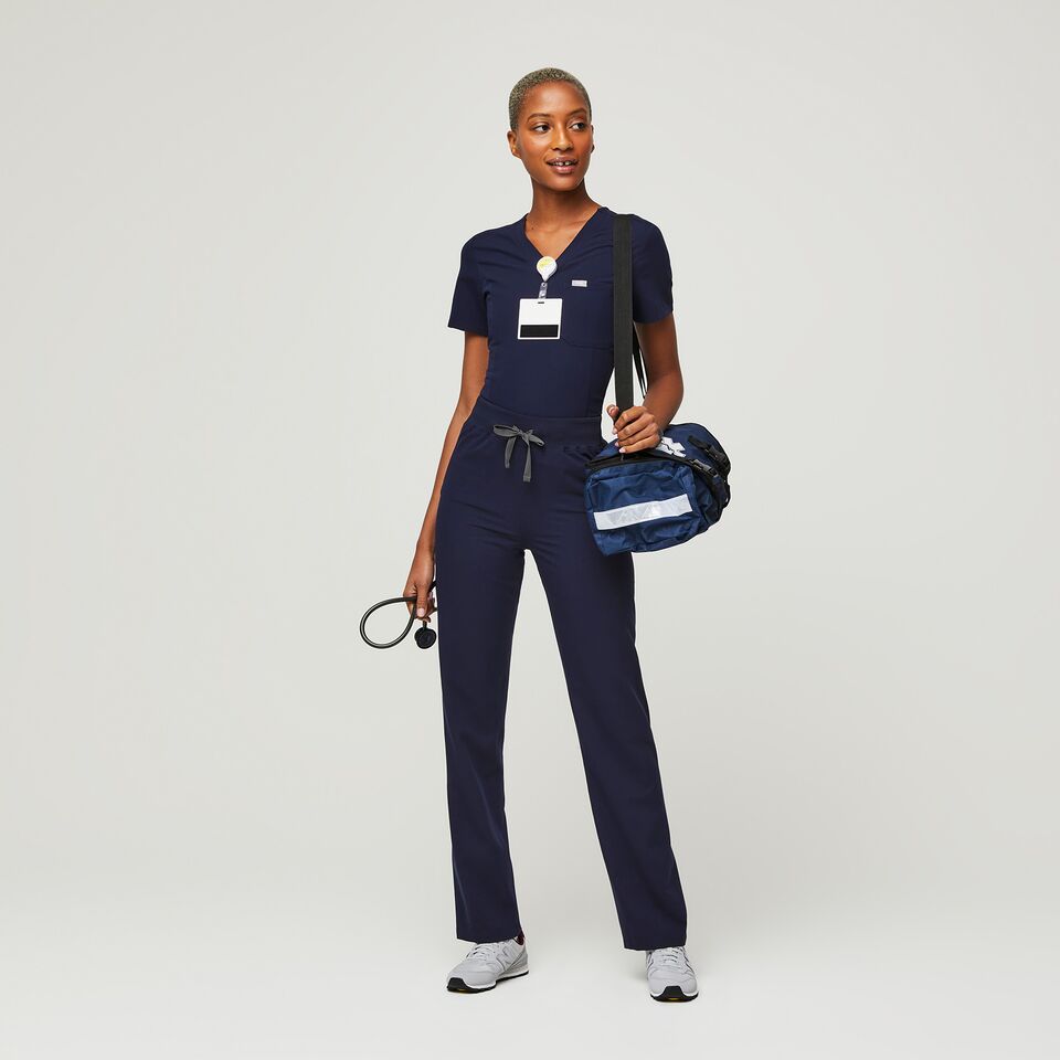 https://creative.wearfigs.com/asset/464834c8-5c92-40e6-a103-021a4a34af12/SQUARE/Women-Livingston-High-Waisted-Scrub-Pant-navy-2-jpg