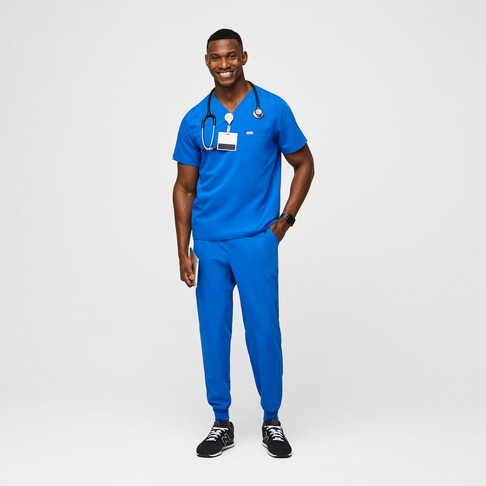 https://creative.wearfigs.com/asset/61962695-6255-470b-87dc-4be8337abd8f/SQUARE/Mens-Leon-Royal-Blue-M-2