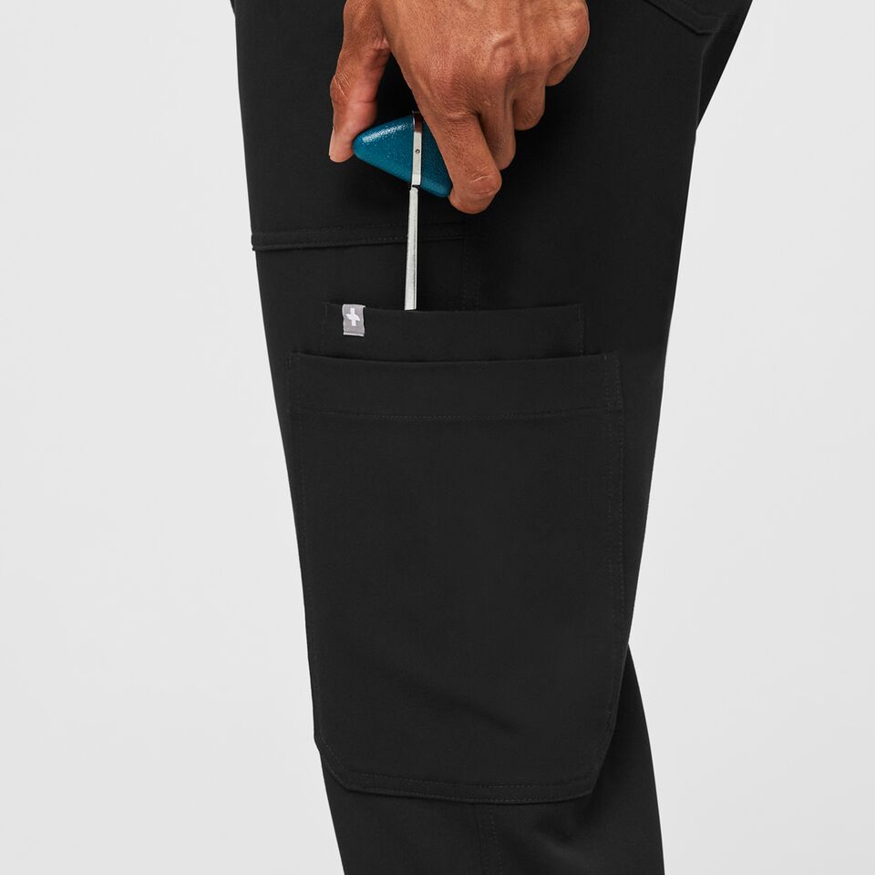 Men's Cairo Cargo Scrub Pants™ - Black · FIGS