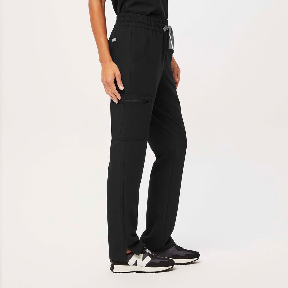 Women's High Waisted Dowa Scrub Pants - Black · FIGS