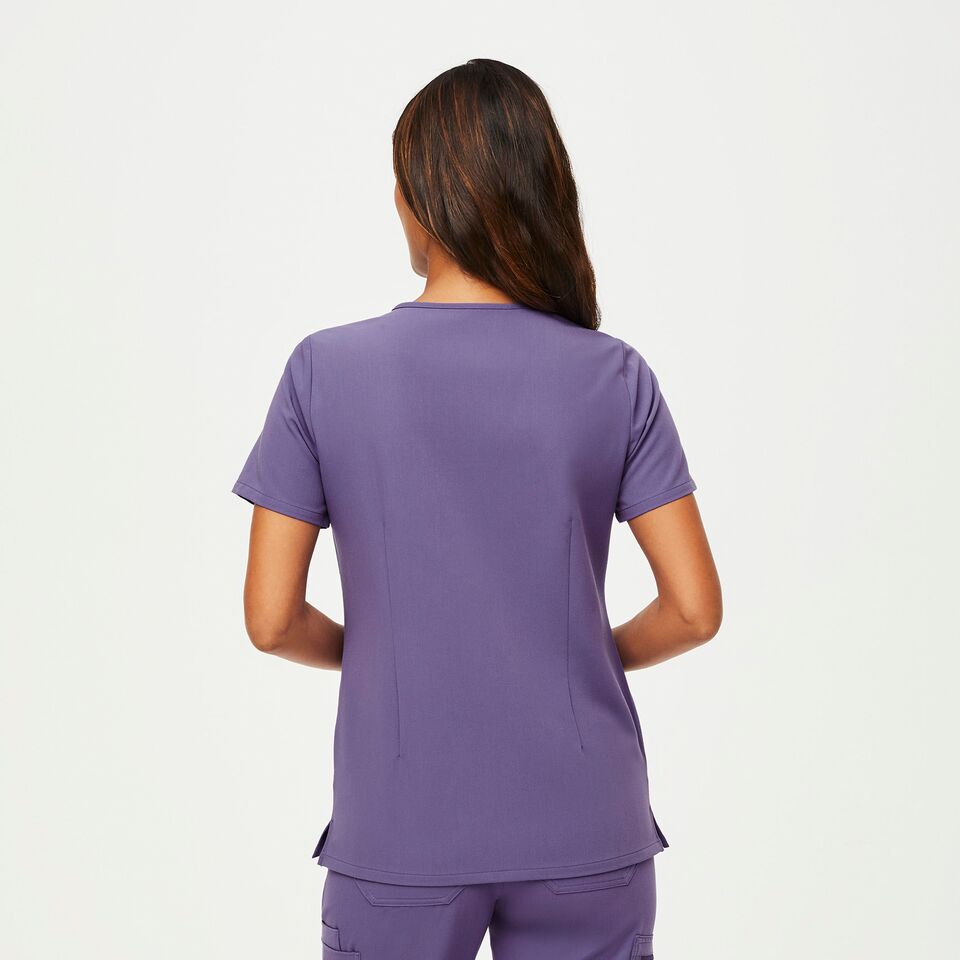 Women's Casma ThreePocket Scrub Top Amethyst · FIGS