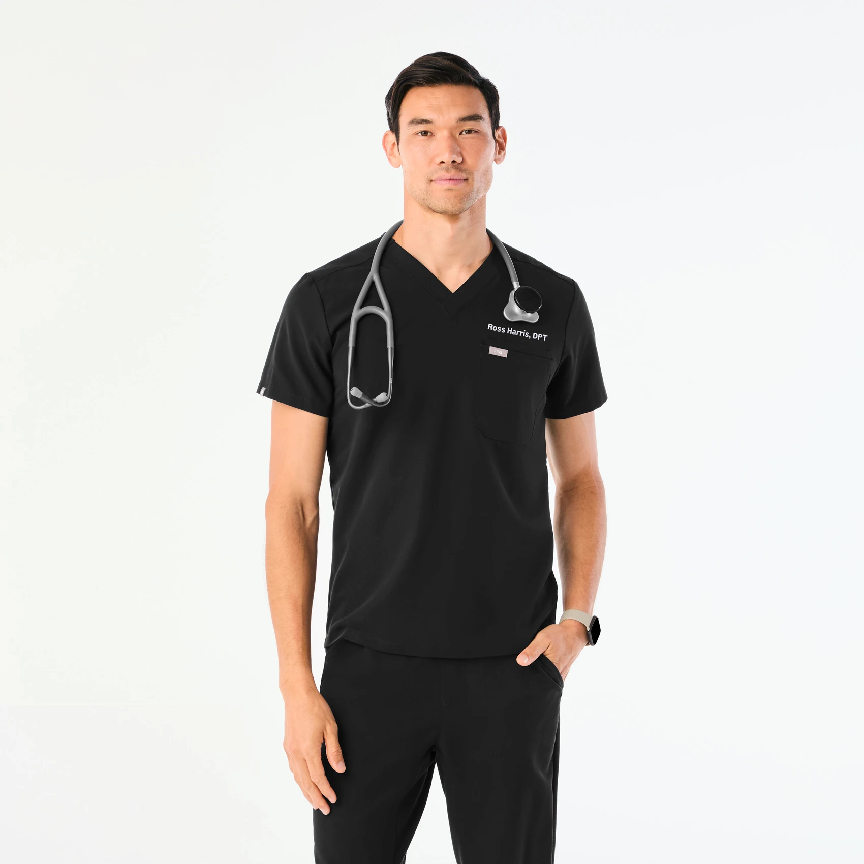 Leon Three-Pocket Scrub Top™