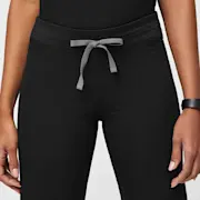 https://images.ctfassets.net/5j6wpslh72e4/44RMMmtWdlqLYMMByHAwzg/7419eae54ac545bbfb7452c975879ac2/XS_W_Livingston_Black_Q2_2022___5.jpg