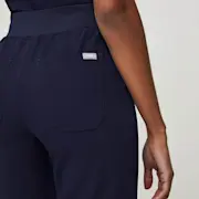 https://images.ctfassets.net/5j6wpslh72e4/4uMZ5knKa11J2X2yckIAiQ/cf8369b7626e35a7654535d8c84e58b1/Women-Livingston-High-Waisted-Scrub-Pant-navy-3.jpg.jpg