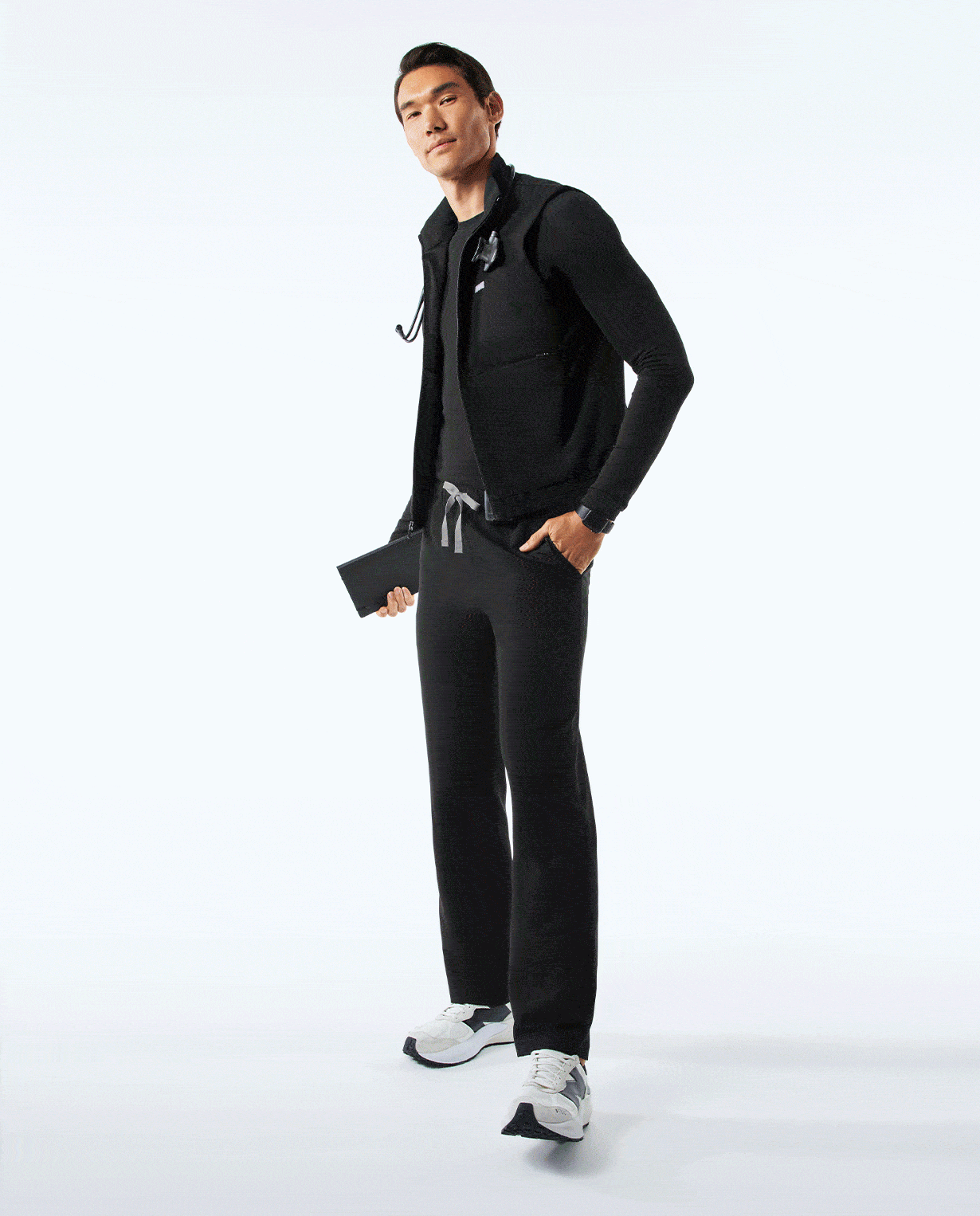 Meet the NEW Cobaki Scrub Vest—boasting six pockets, tons of style, and zero sleeves. Summer layers made simple.