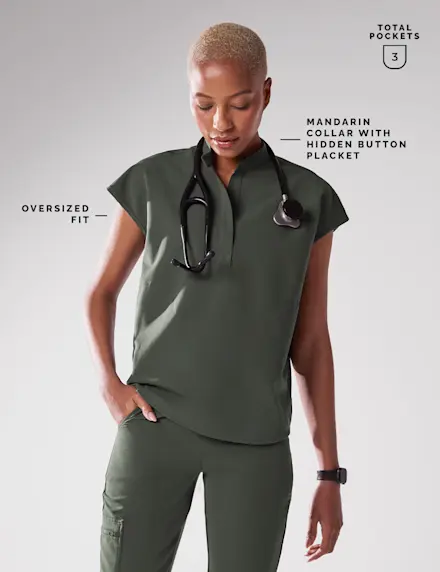 RAFAELA™ OVERSIZED SCRUB TOP