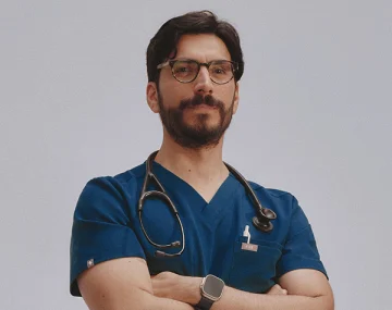 Mauricio González, MD