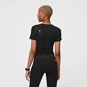 https://images.ctfassets.net/5j6wpslh72e4/gwPZBJh1RbqSjioms8QT6/fcd94d40e8f0838b9521056ec19784a3/XS_W_Supersoft_SS_Black_Q2_2022___4.jpg