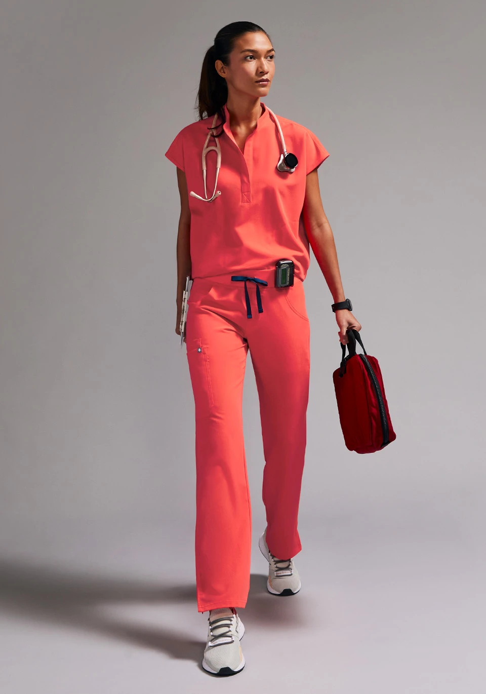 women-s-rafaela-oversized-scrub-top-moss-figs