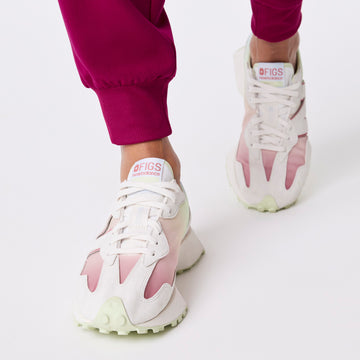 FIGS | New Balance 327