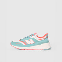 FIGS | New Balance 997R