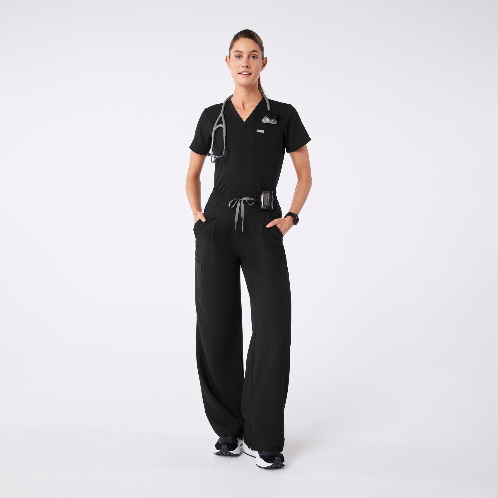 Women's Black Scrubs | FIGS
