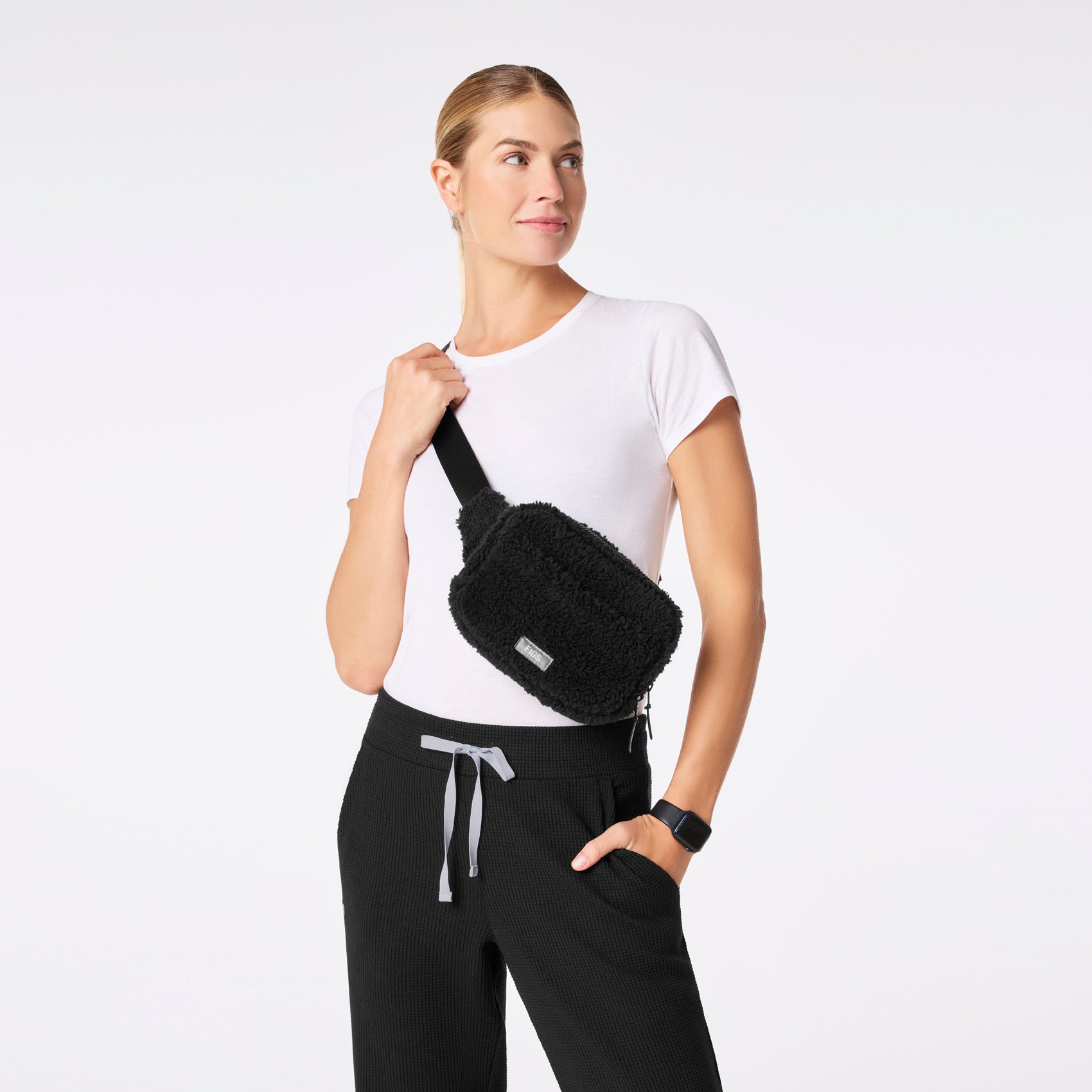 FIGS Belt Bag - Thumbnail 4