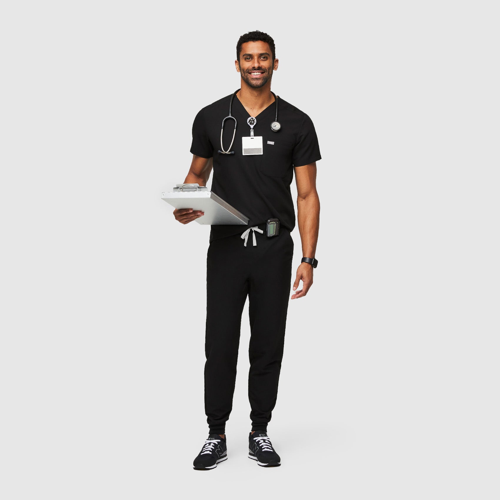https://cdn.shopify.com/s/files/1/0139/8942/files/Men-New-Balance-996-black-5.jpg?v=1686599803