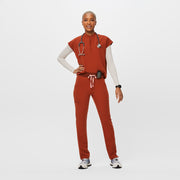 https://cdn.shopify.com/s/files/1/0139/8942/files/Q1_2022_11_AUBURN_HW-YOLA_W_DEJA_03730_018600d9-b377-4cf1-a54e-05bad40ac55f.jpg?v=1693593668