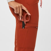 https://cdn.shopify.com/s/files/1/0139/8942/files/Q1_2022_11_AUBURN_HW-YOLA_W_DEJA_03776_ba5d4cf6-49ec-4fce-bf8c-283685361dc2.jpg?v=1693593668