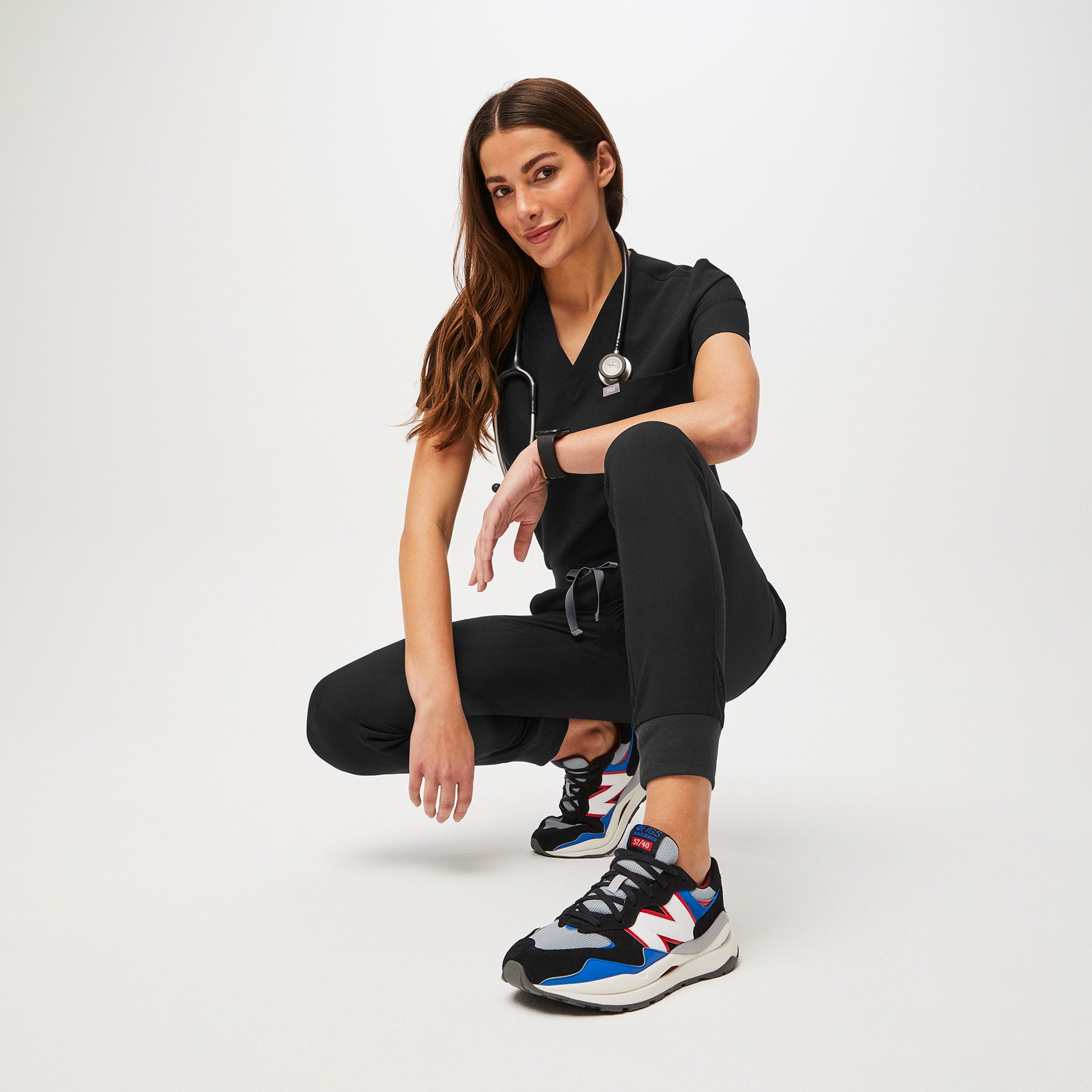 https://cdn.shopify.com/s/files/1/0139/8942/files/Q1_2023_02_BLACK_5740_W_JOSIE_43763.jpg?v=1683044602