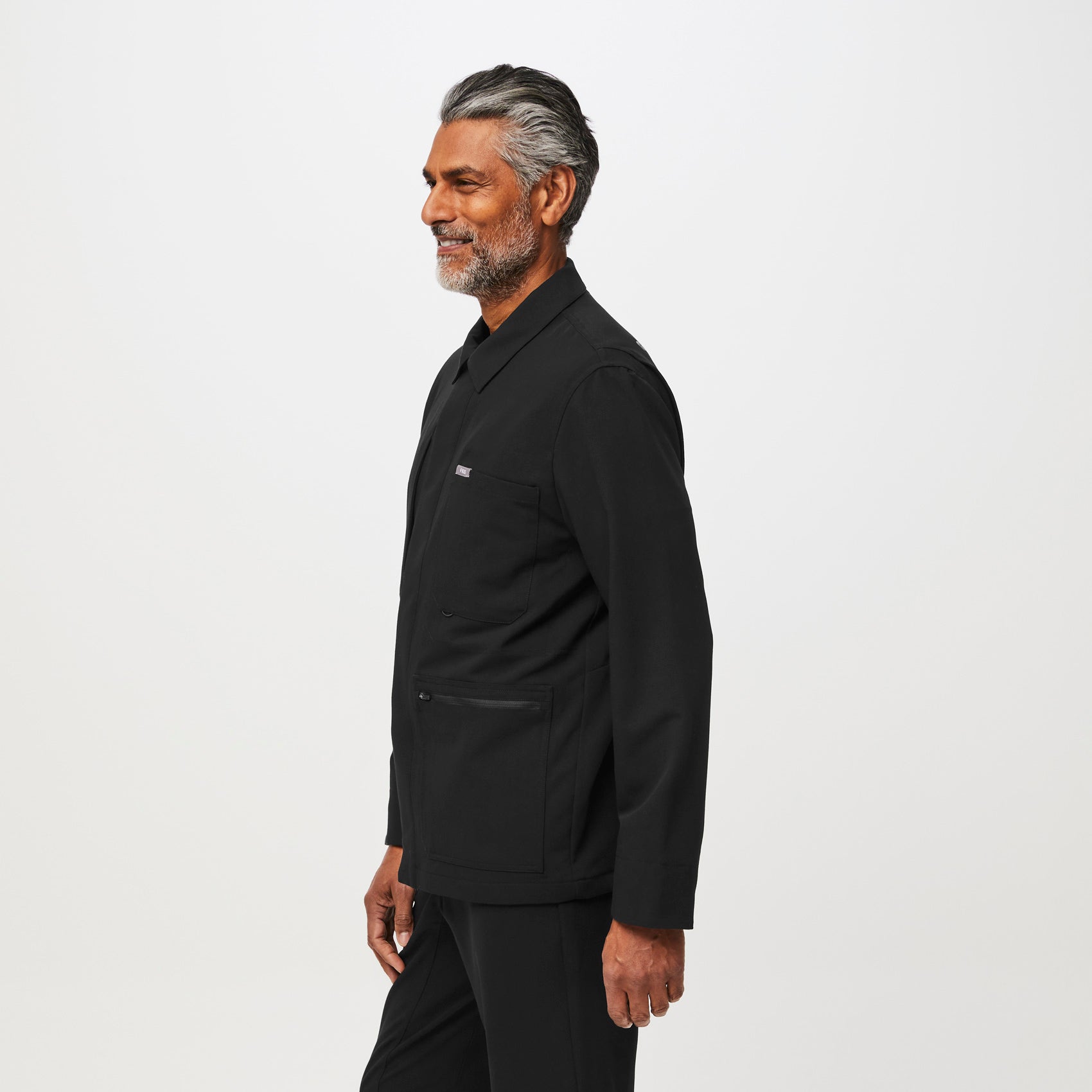 https://cdn.shopify.com/s/files/1/0139/8942/files/Q1_2023_02_BLACK_WALT-CLASSIC_M_MOOSE_37581.jpg?v=1683305937