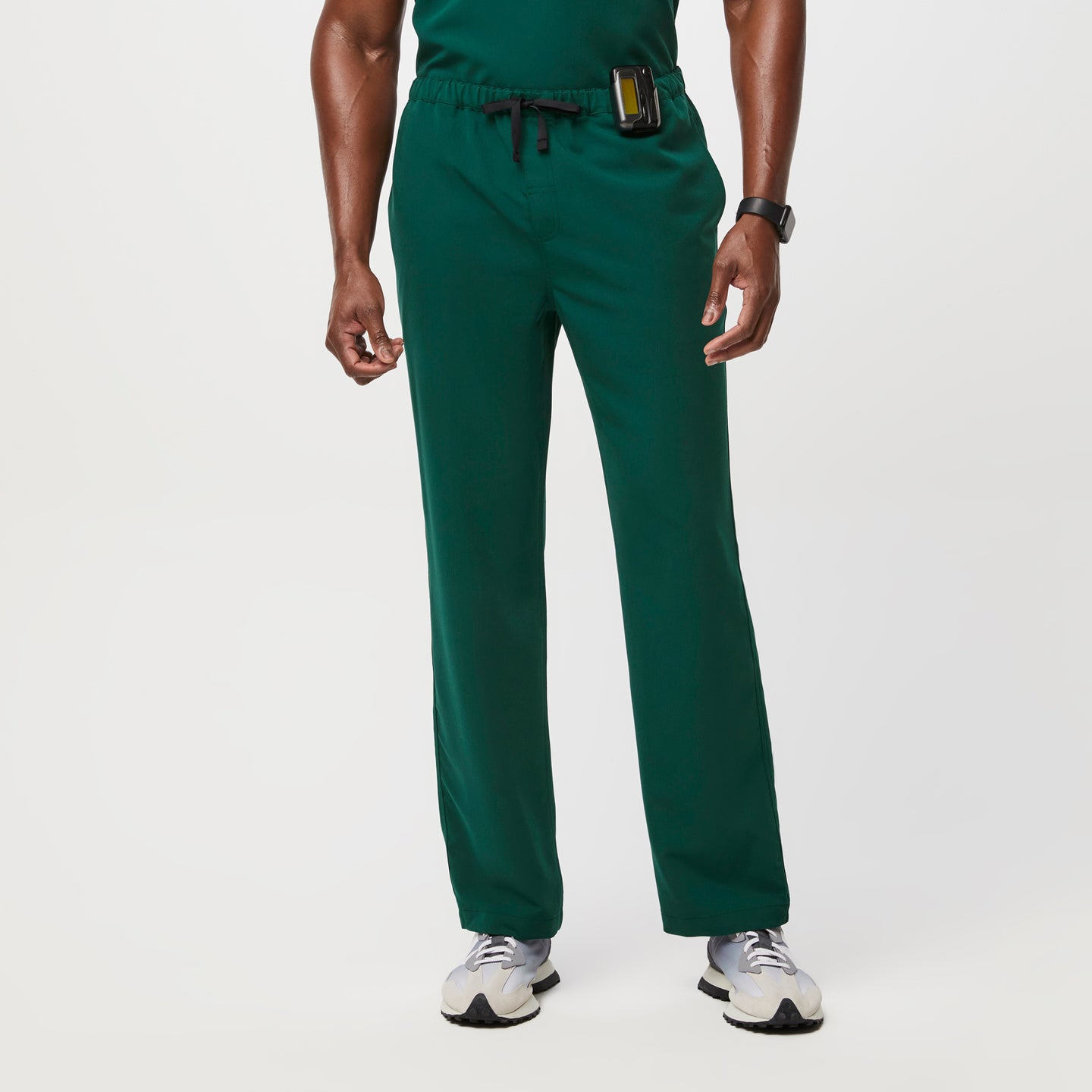 Men's Pisco™ Basic Scrub Pants Forest Green · FIGS