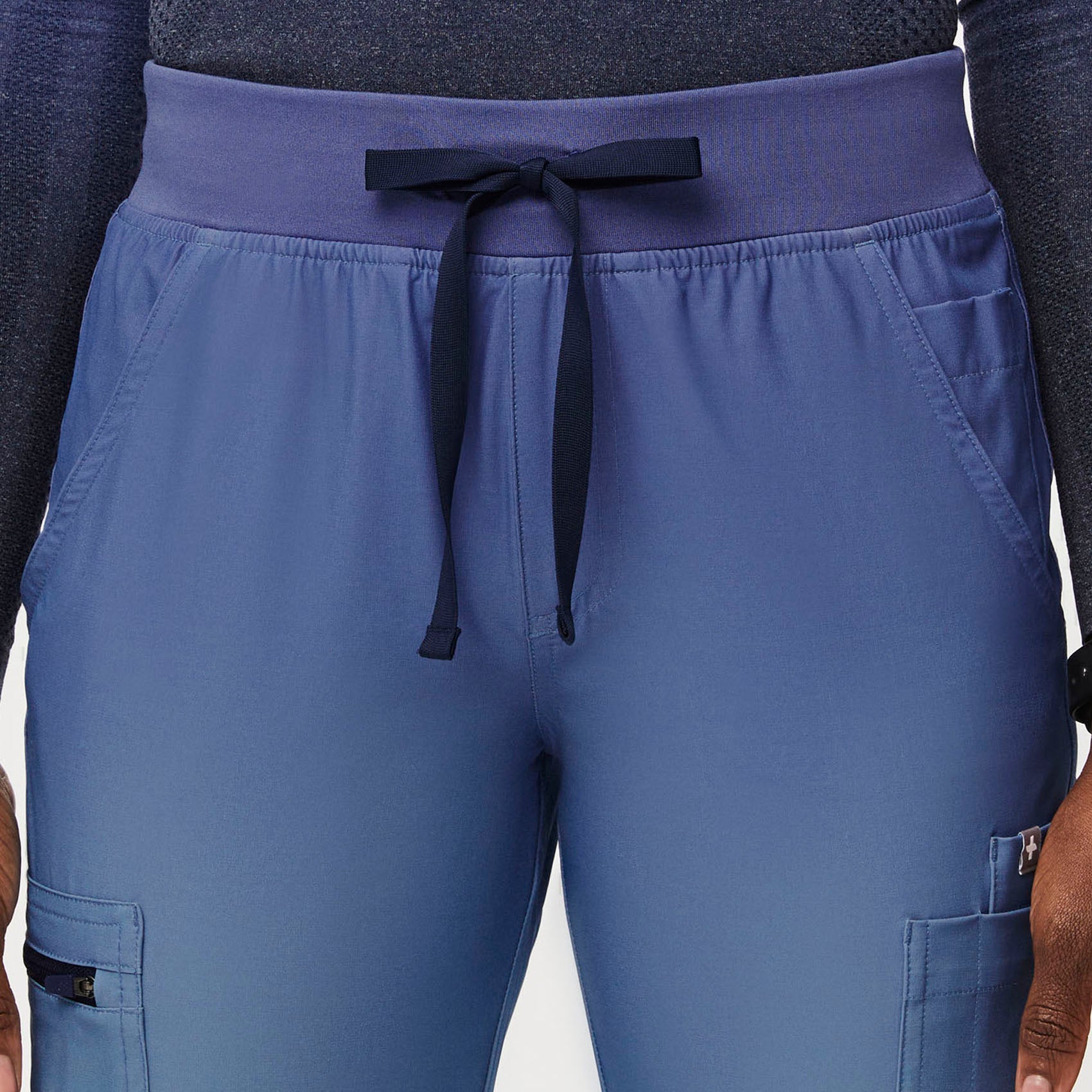 https://cdn.shopify.com/s/files/1/0139/8942/files/Q1_2023_03_OCEAN-MIST_OMBRE-FREEX-YOLA_W_AWA_49829_a9c8d4eb-74c4-4e31-a19c-8b8c531f6692.jpg?v=1683570885