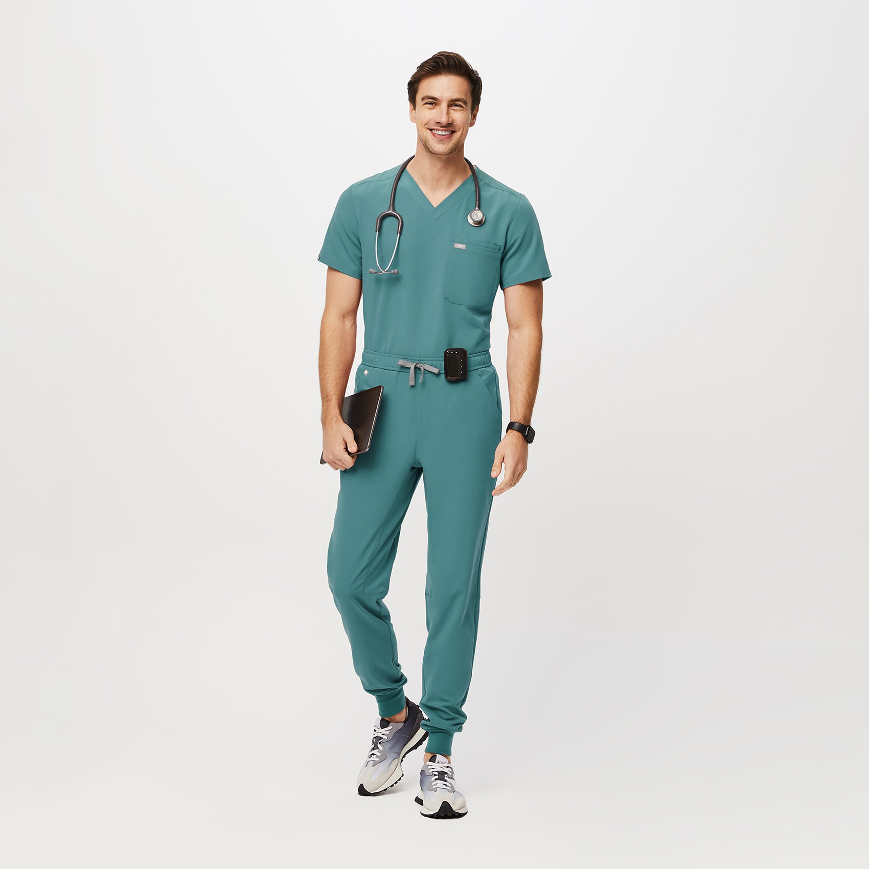 Men's Tansen Jogger Scrub Pants Hydrogreen · FIGS