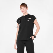 https://cdn.shopify.com/s/files/1/0139/8942/files/Q1_2025_01_BLACK_CAROLINARELAXEDTOP_MELANIE_1585.jpg?v=1741015210
