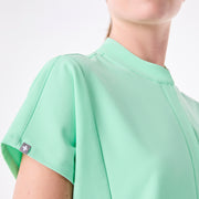 https://cdn.shopify.com/s/files/1/0139/8942/files/Q1_2025_01_MARINER_MONTEX_MELANIE_725.jpg?v=1740697191