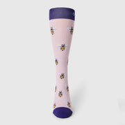 https://cdn.shopify.com/s/files/1/0139/8942/files/Q1_2025_01_SLATE_W_BUSYBEECOMPRESSIONSOCKS_GHOST_851.jpg?v=1740149070