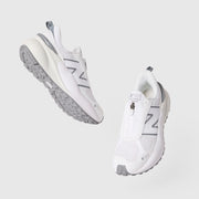 https://cdn.shopify.com/s/files/1/0139/8942/files/Q1_2025_01_WHITE_NB3447ZIP_GHOST_919.jpg?v=1738277294