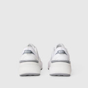 https://cdn.shopify.com/s/files/1/0139/8942/files/Q1_2025_01_WHITE_NB3447ZIP_GHOST_948.jpg?v=1738277263