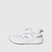 https://cdn.shopify.com/s/files/1/0139/8942/files/Q1_2025_01_WHITE_NB3447ZIP_GHOST_954.jpg?v=1738277301