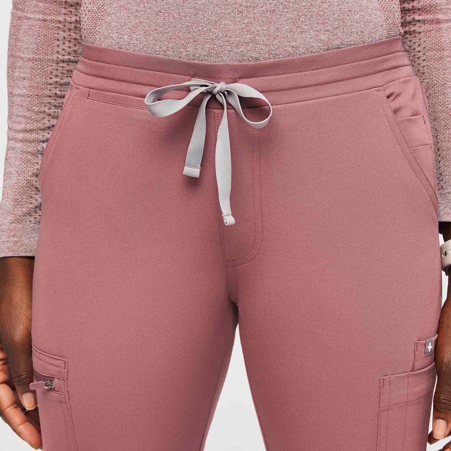 Women's Yola Skinny Scrub Pants™ Mauve · FIGS