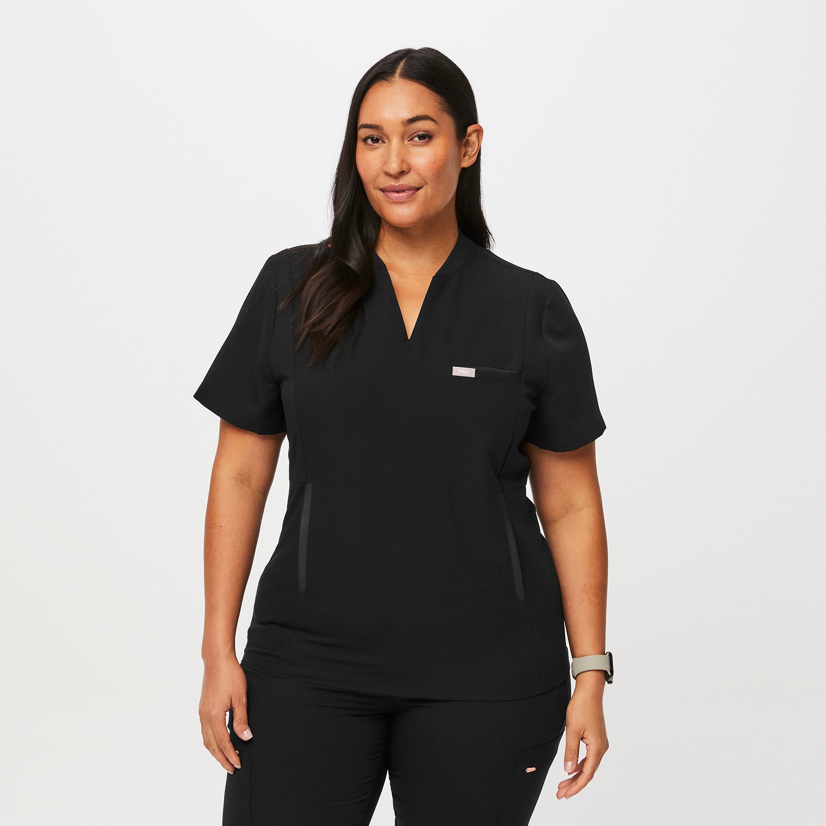 Women's Rafaela Oversized Scrub Top™ - Black · FIGS  Medical scrubs  outfit, Stylish scrubs, Medical scrubs fashion