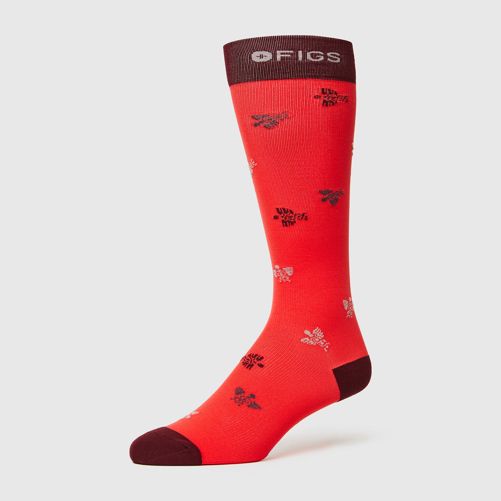 https://cdn.shopify.com/s/files/1/0139/8942/files/Q2_2023_04_HIBISCUS_CADUCUES-COMPRESSION-SOCKS_M_GHOST_04936.jpg?v=1685060629