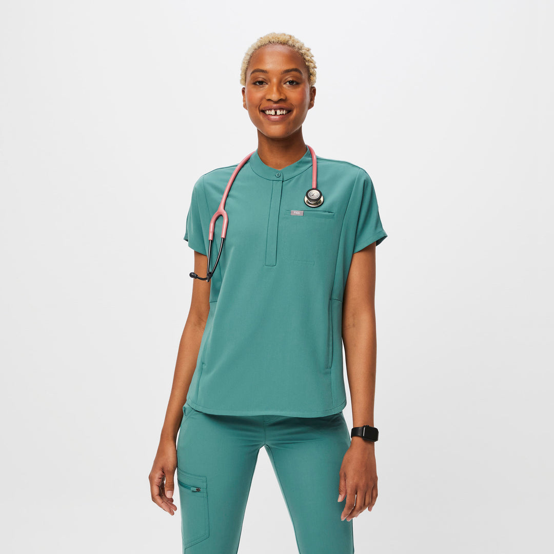 Women's Montex Classic Scrub Top · FIGS