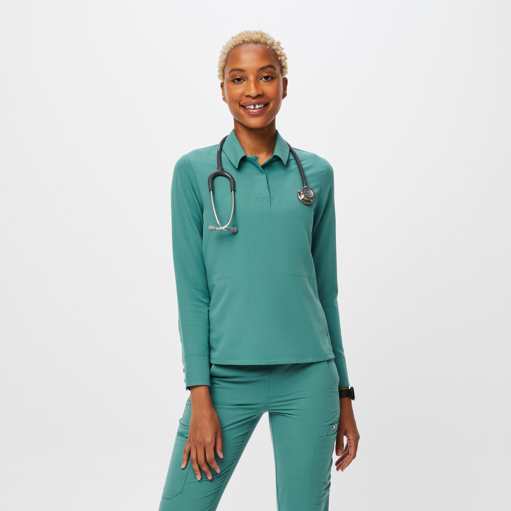 https://cdn.shopify.com/s/files/1/0139/8942/files/Q2_2023_04_MARINE_NALA-LS-TOP_W_DEJA_08911.jpg?v=1685738343
