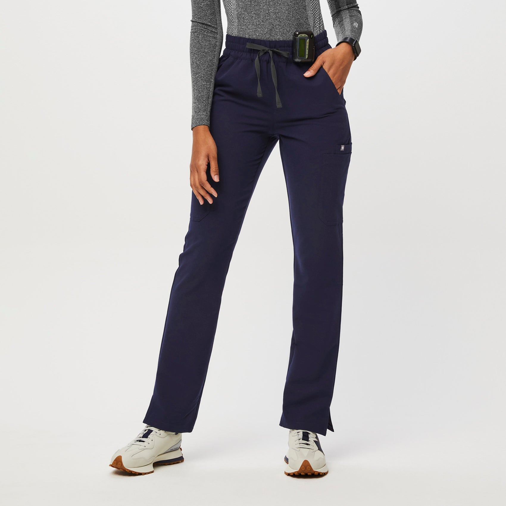 Women’s High Waisted Dowa Scrub Pants · FIGS