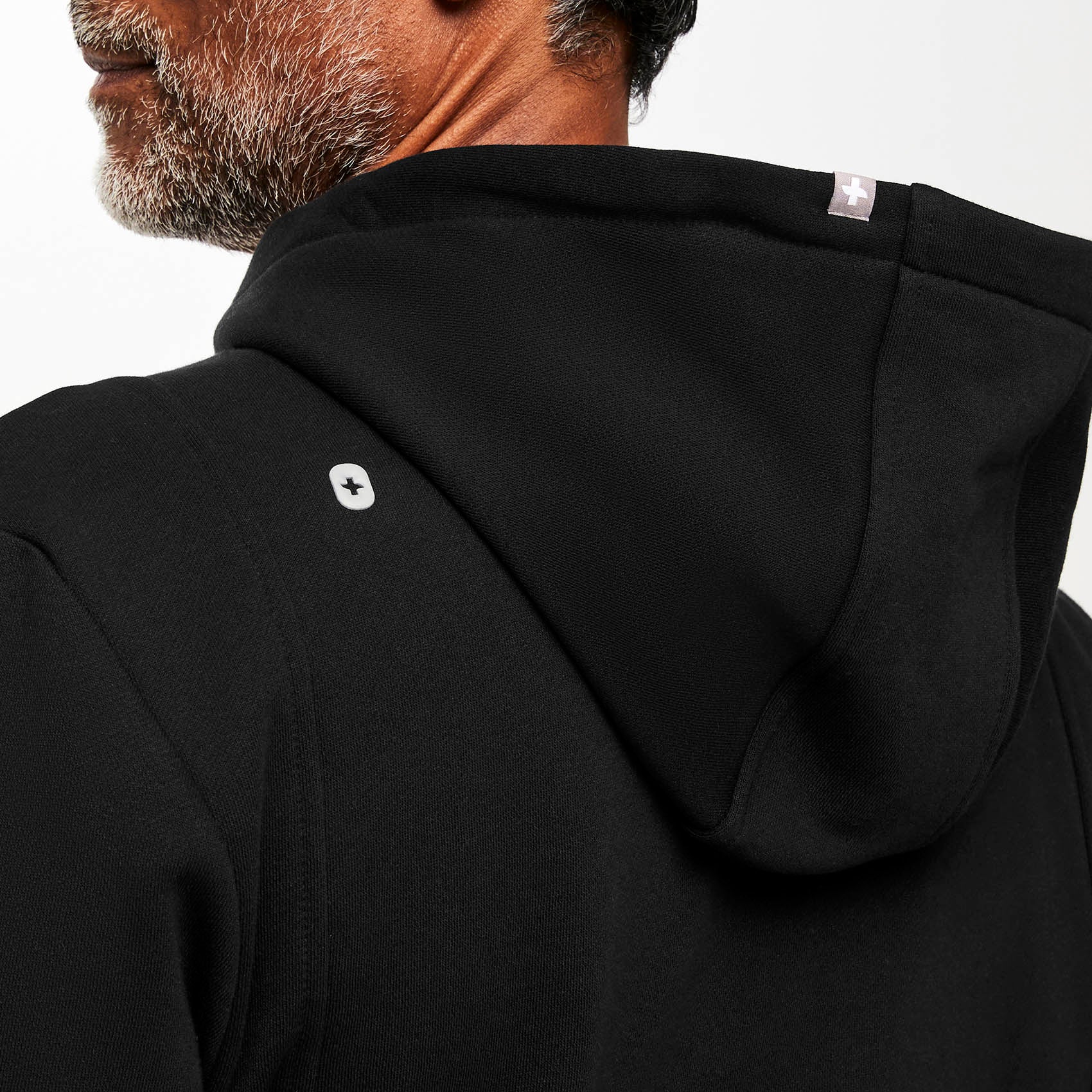 https://cdn.shopify.com/s/files/1/0139/8942/files/Q2_2023_05_BLACK_FULL_ZIP_HOODIE_M_MOOSE_14194.jpg?v=1683149711