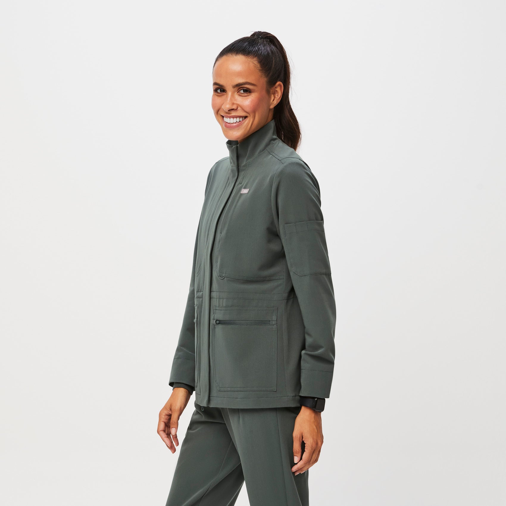 https://cdn.shopify.com/s/files/1/0139/8942/files/Q2_2023_05_BONSAI_PAGE-JACKET_W_EMILY_20779.jpg?v=1689267711