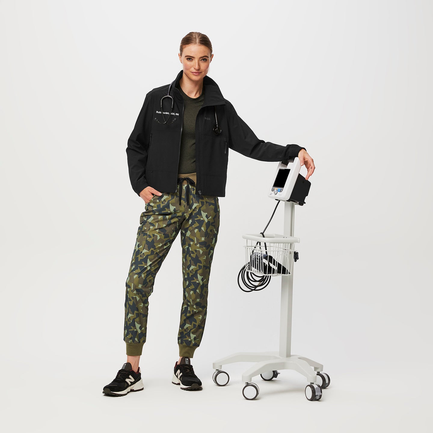 Women's Camo FREEx™ Scrubs · FIGS