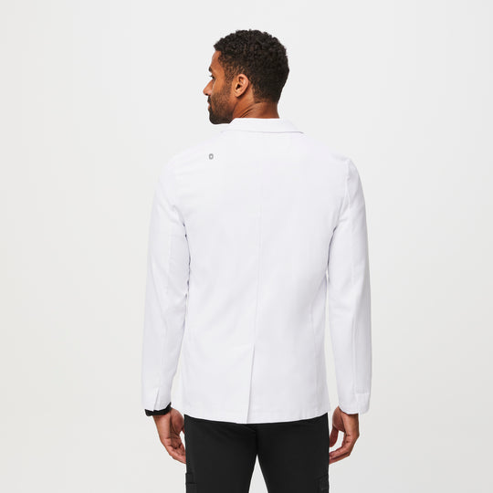 Men’s Harlem Short Lab Coat - White · FIGS