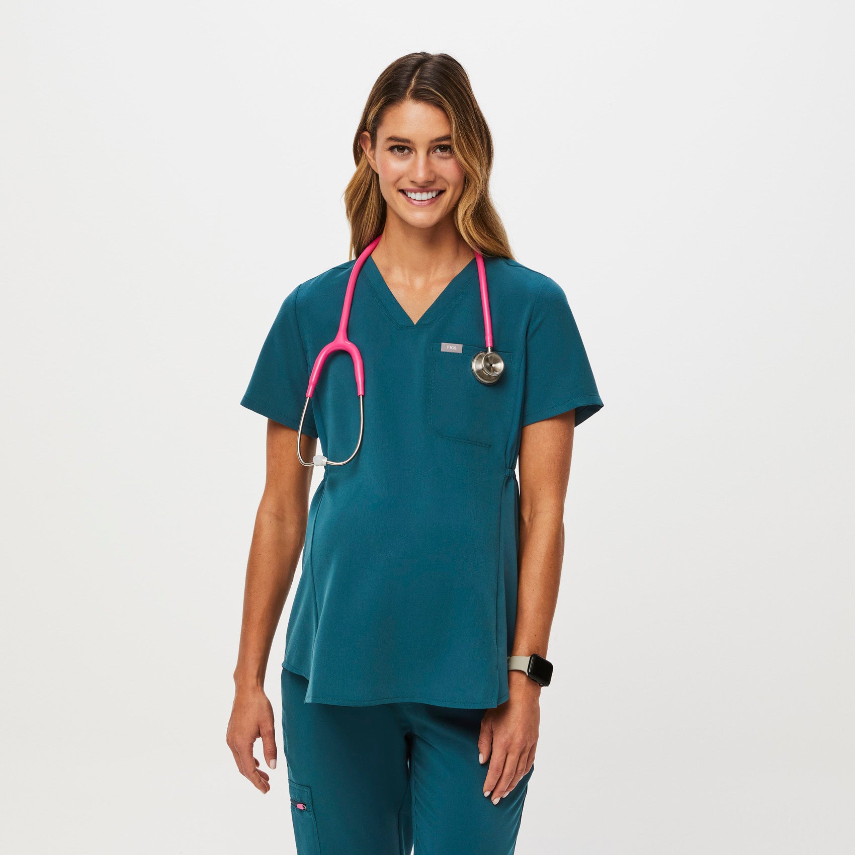 https://cdn.shopify.com/s/files/1/0139/8942/files/Q2_2023_06_CARIBBEAN-BLUE_OCTAVIA-MATERNITY-TOP_W_MADI_35515.jpg?v=1689701349