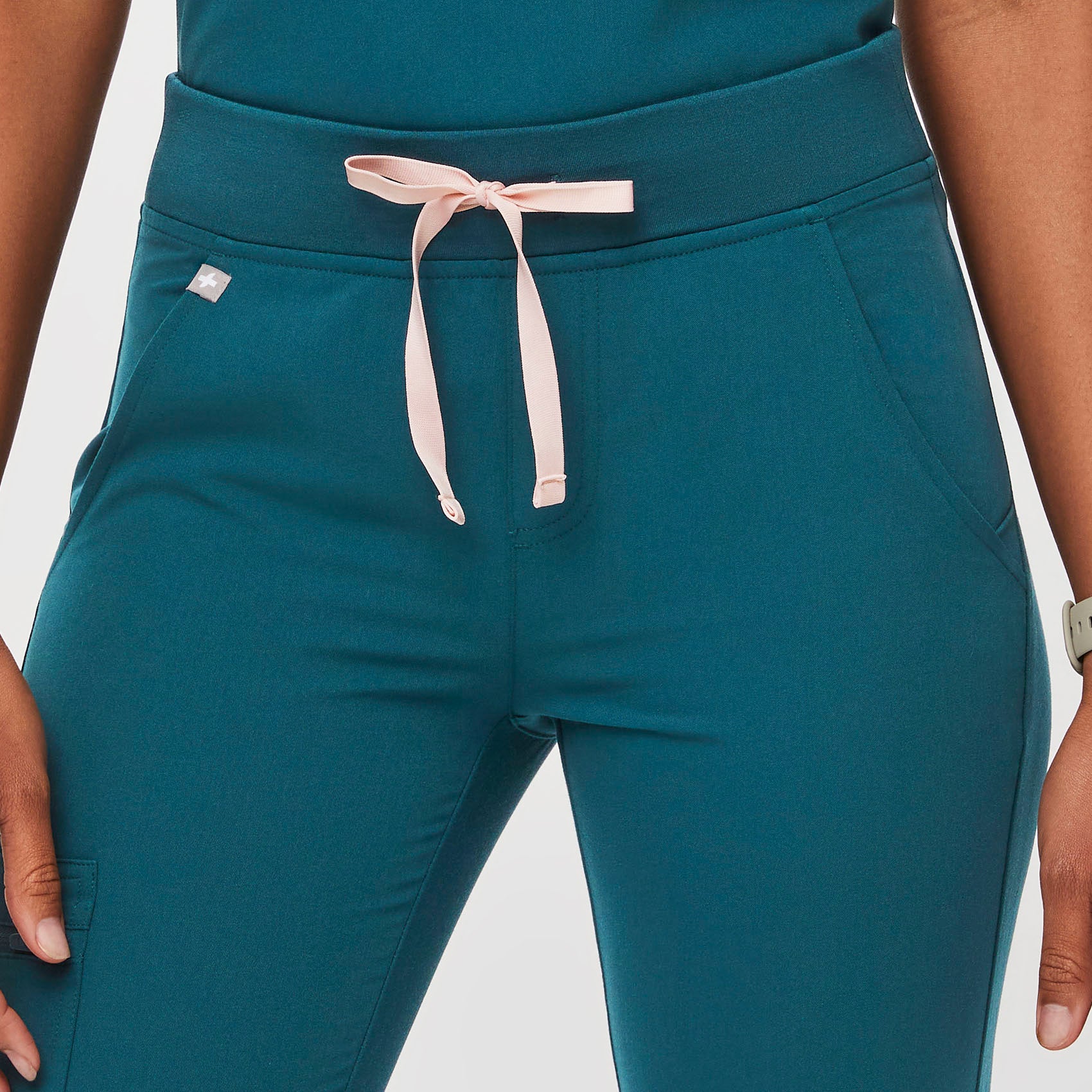 Women's Zamora Jogger Scrub Pants™ Caribbean Blue · FIGS