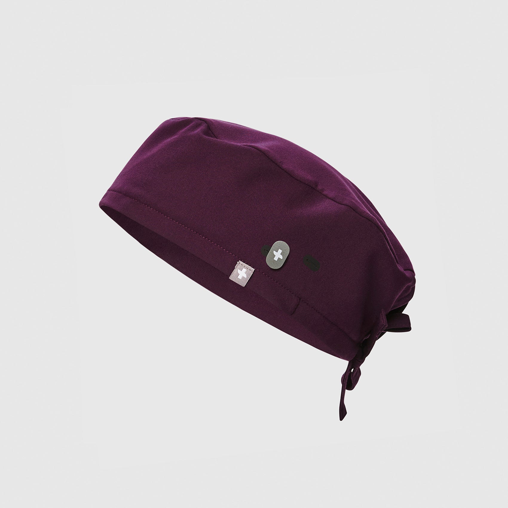 https://cdn.shopify.com/s/files/1/0139/8942/files/Q2_2023_06_DEEP-PURPLE_MODERN-SCRUB-CAP-WITH-BUTTONHOLES_U_GHOST_26756_PIP.jpg?v=1690222091