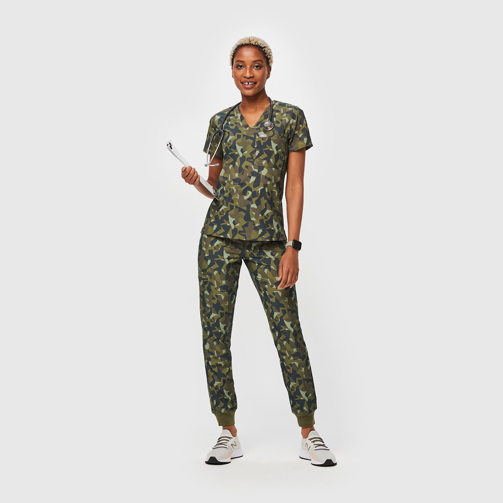 Women's Camo FREEx™ Scrubs · FIGS
