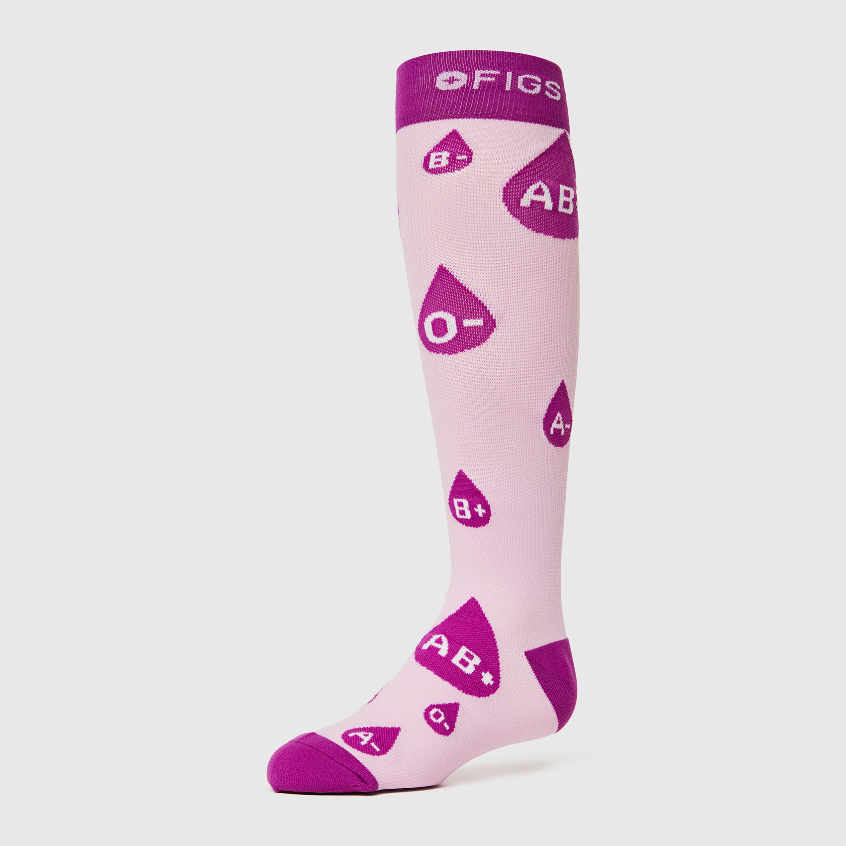https://cdn.shopify.com/s/files/1/0139/8942/files/Q2_2023_06_PITAYA_BLOOD-TYPE-COMPRESSION-SOCKS_W_GHOST_36276.jpg?v=1689263234