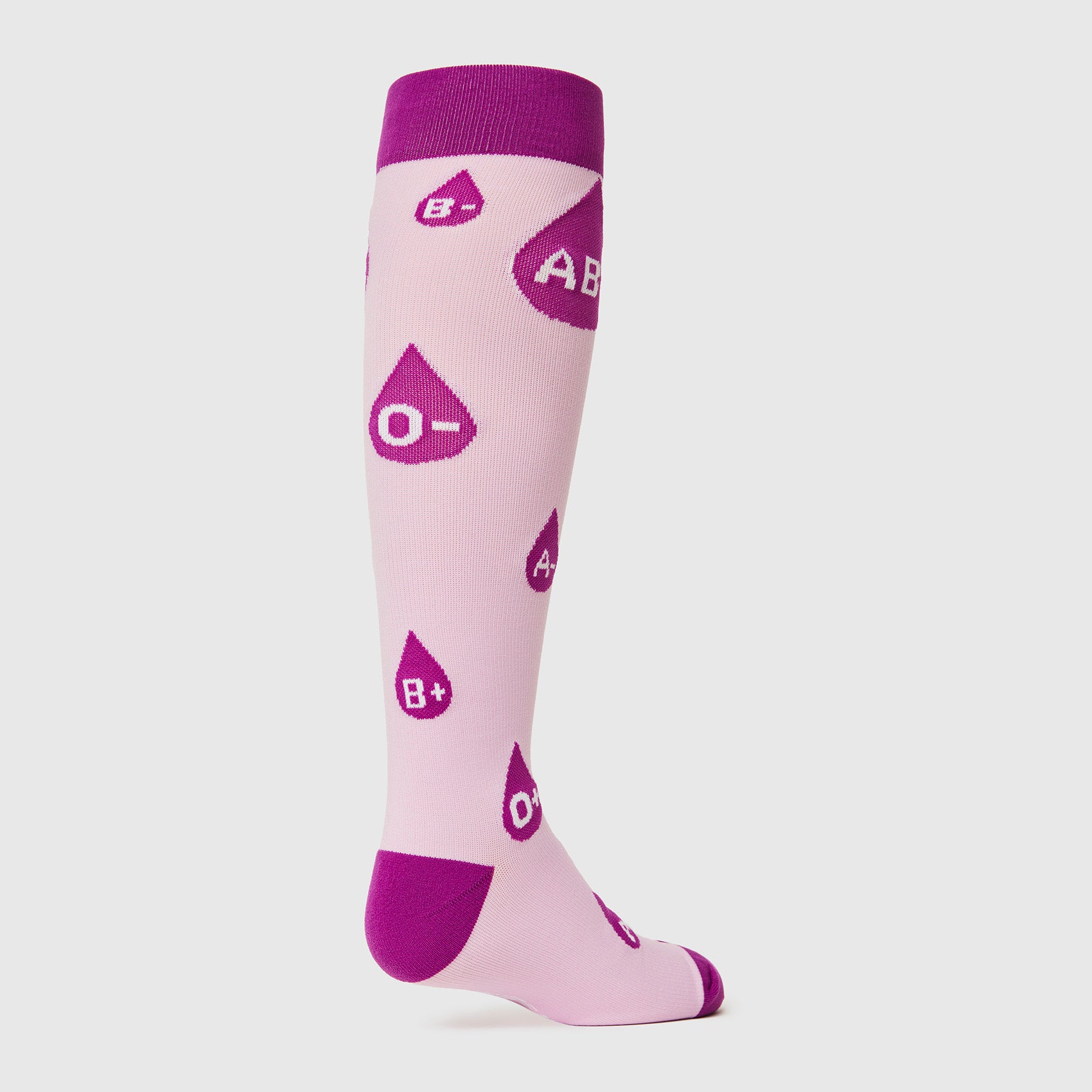 https://cdn.shopify.com/s/files/1/0139/8942/files/Q2_2023_06_PITAYA_BLOOD-TYPE-COMPRESSION-SOCKS_W_GHOST_36278.jpg?v=1689263240