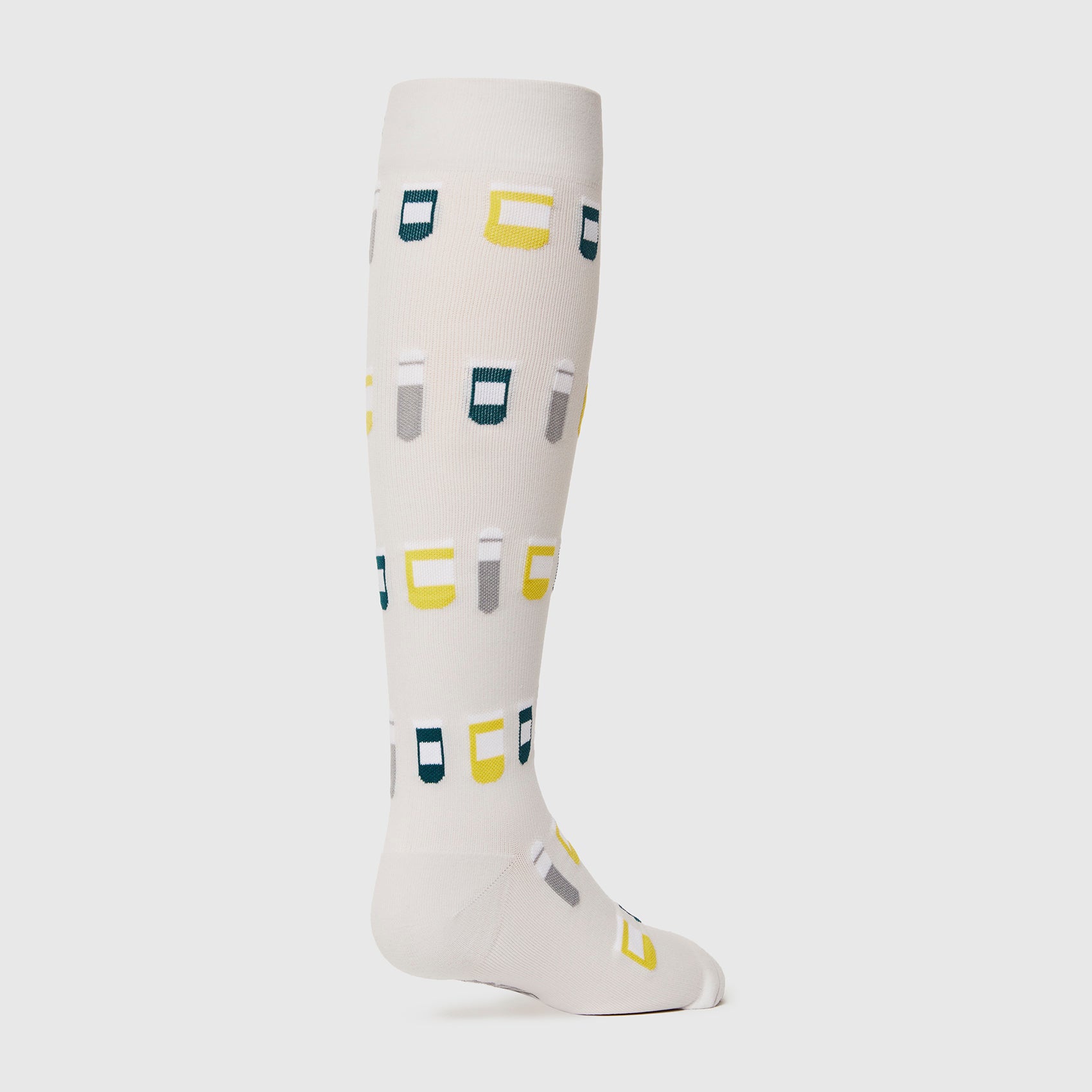 https://cdn.shopify.com/s/files/1/0139/8942/files/Q2_2023_06_SULPHUR_BOTTLE-SERVICE-COMPRESSION-SOCKS_W_GHOST_26839.jpg?v=1690233576
