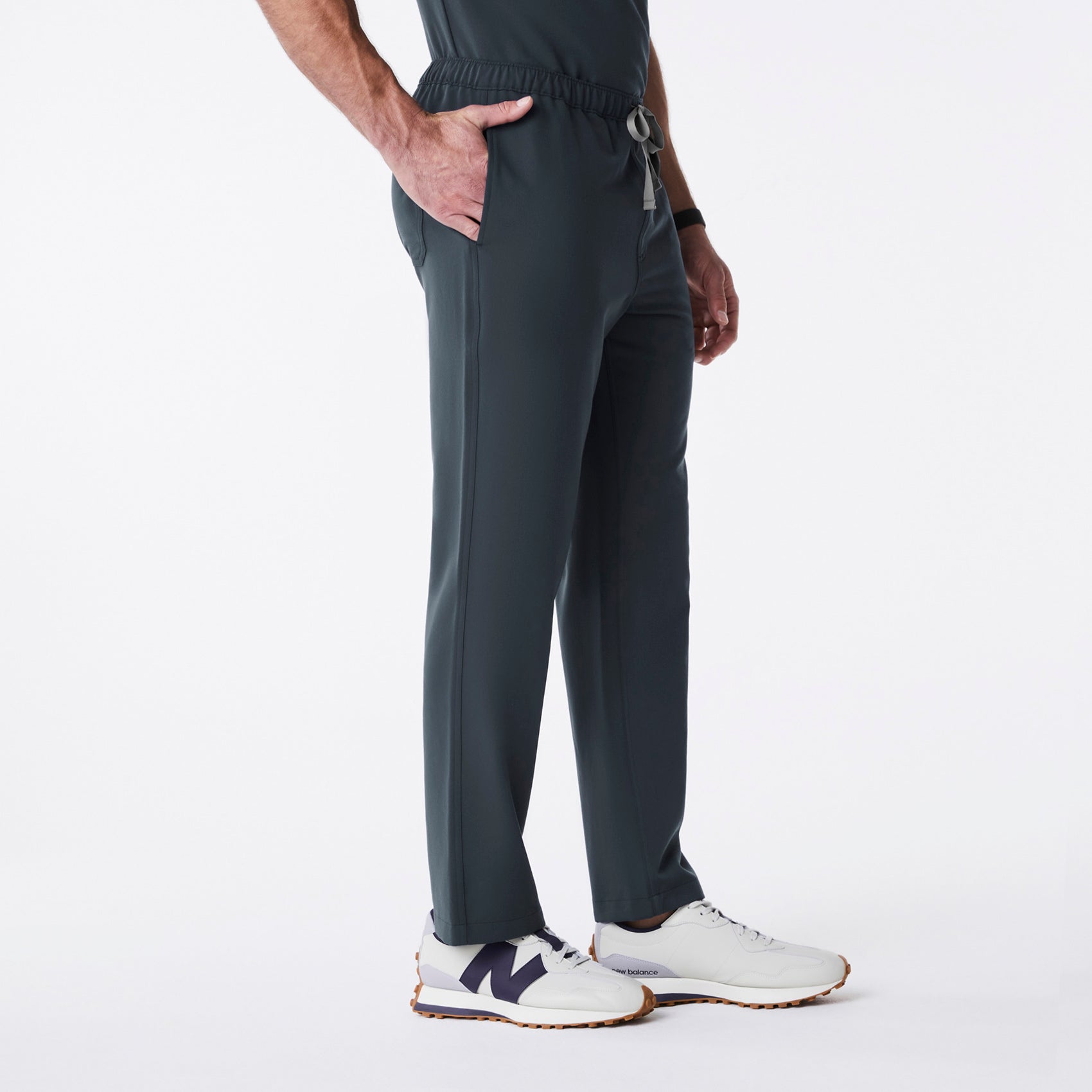 Men's Pisco™ Basic Scrub Pants Dark Harbor · FIGS